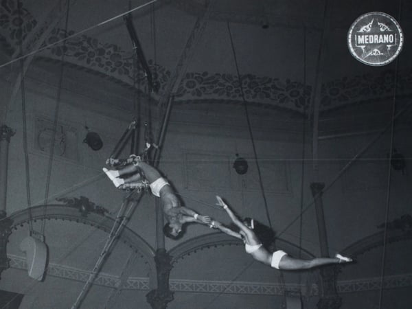 Suzanne : Une Histoire du Cirque