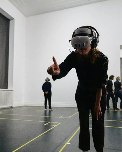 EOL : End of Life, A Virtual Ruinscape