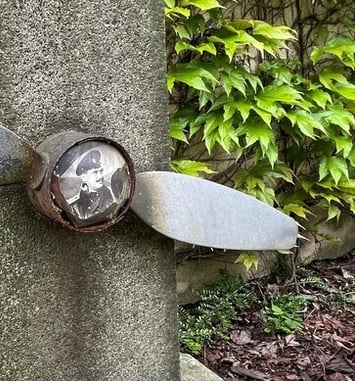 Visite thématique du cimetière des Fauvelles : à la recherche des tombes d'aviateurs
