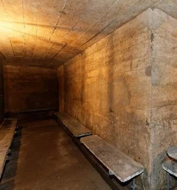 Visite de l'abri anti-aérien de Bois-Colombes