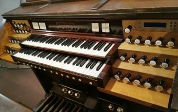 Visite musicale autour des deux orgues