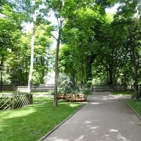 Rallye dans le parc Jean-Paul II et le square de l'Abbé Derry