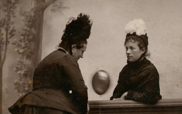L’œil dans le miroir