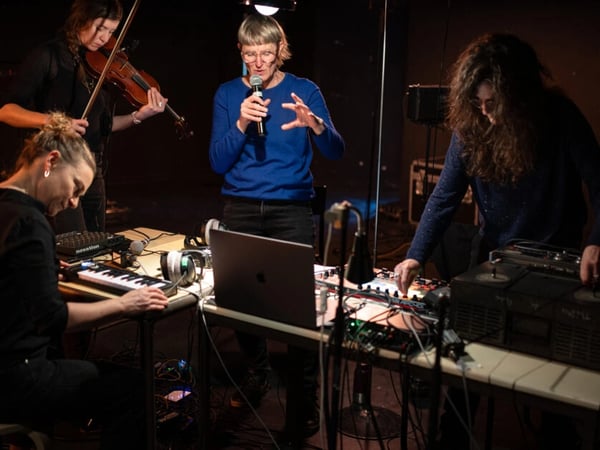 Les harmoniques du néon