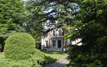Visite de la Villa des roses